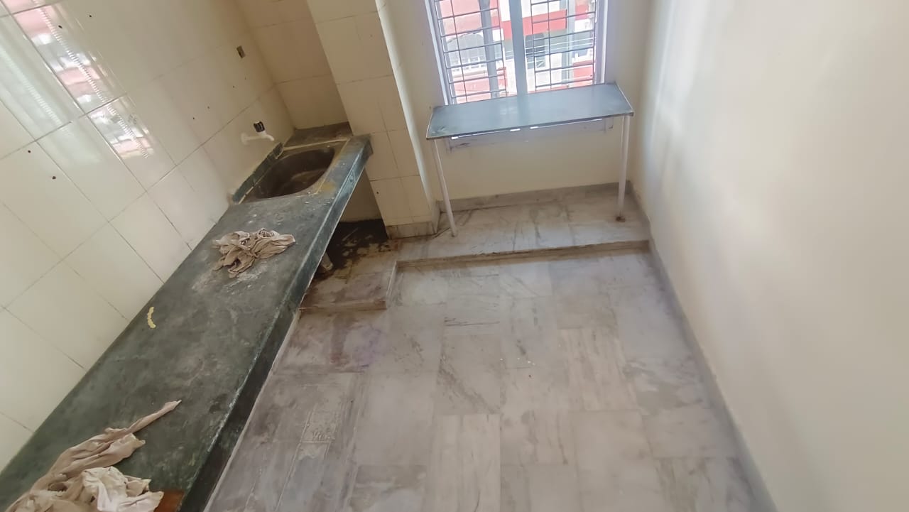 Unfurnished 3bhk in South Sarania, Manipuri Rajbari, Guwahati, Assam, India for Rent